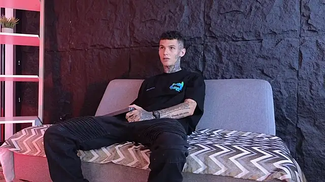 Paulo 527 online show from 01/09/26, 09:33