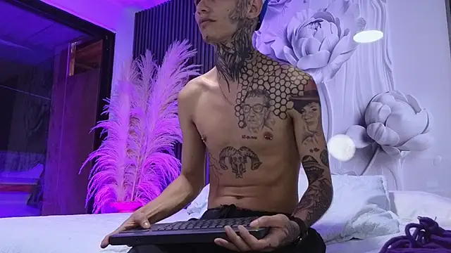 Paulo 527 online show from 02/12/26, 10:04