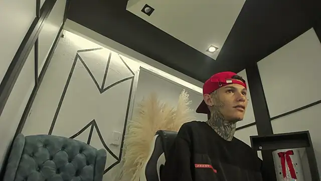 Paulo 527 online show from 02/10/26, 07:35