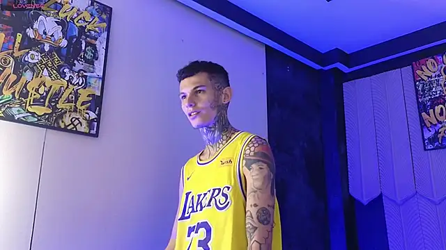 Paulo 527 online show from 02/23/26, 08:42