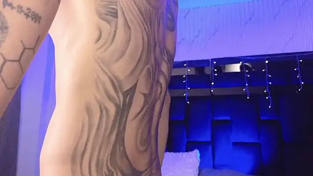 Paulo 527 online show from 03/24/26, 02:55