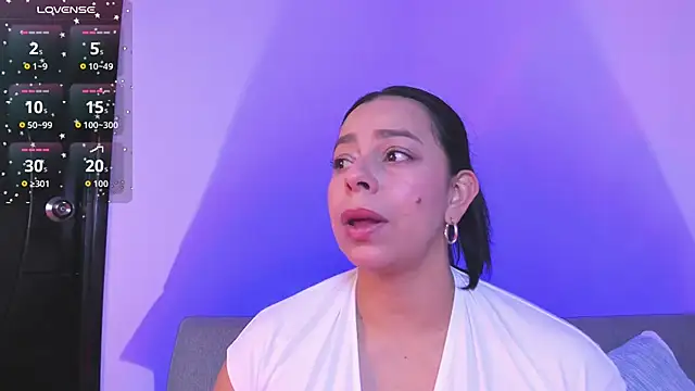 jimena chic1 online show from 03/25/26, 02:05