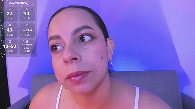 jimena chic1 online show from 03/27/26, 04:19