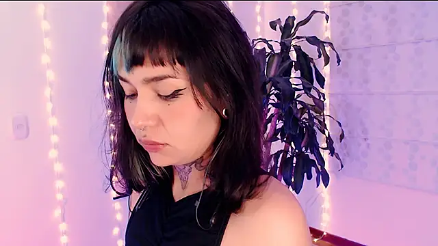 justmartina  online show from 03/19/26, 02:22