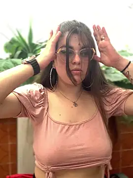 Scarletts Boobs online show from 11/29/25, 07:36