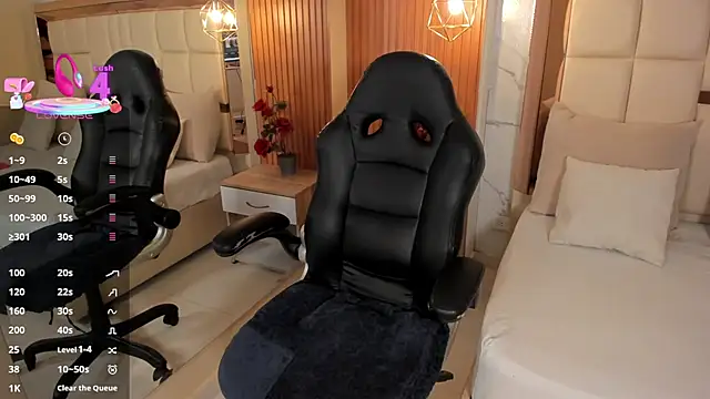 Snapshot of samantha_quinnn chatting on 12/20/25, 04:04 samantha quinnn online show from 12/20/25, 04:04