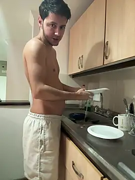 Snapshot of RicoValen chatting on 02/22/26, 01:30 RicoValen online show from 02/22/26, 01:30