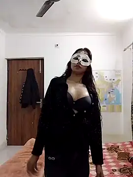 Cute Girl 27 online show from 11/30/25, 03:24