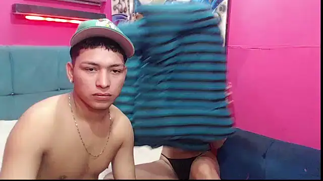 twinks fuck online show from 03/13/26, 07:08