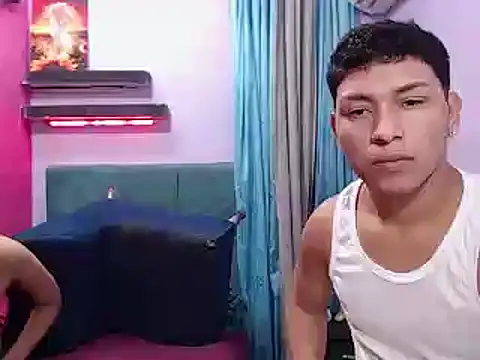 twinks fuck online show from 06/13/26, 11:45