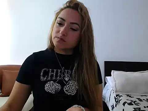 ximenaxcite19 online show from 12/05/25, 01:10