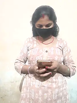 Pooja bhabhi00 online show from 12/18/25, 03:27