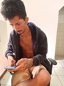 Snapshot of theyllorwillian chatting on 04/02/26, 12:56 theyllorwillian online show from 04/02/26, 12:56