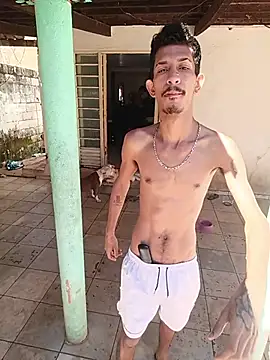 Snapshot of theyllorwillian chatting on 03/30/26, 12:39 theyllorwillian online show from 03/30/26, 12:39