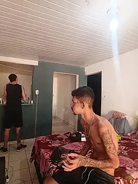 Snapshot of theyllorwillian chatting on 03/18/26, 06:31 theyllorwillian online show from 03/18/26, 06:31