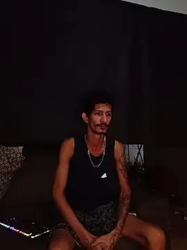 Snapshot of theyllorwillian chatting on 05/11/26, 10:49 theyllorwillian online show from 05/11/26, 10:49