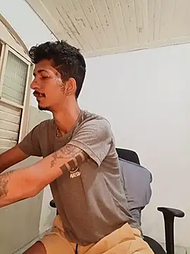 Snapshot of theyllorwillian chatting on 04/04/26, 10:55 theyllorwillian online show from 04/04/26, 10:55