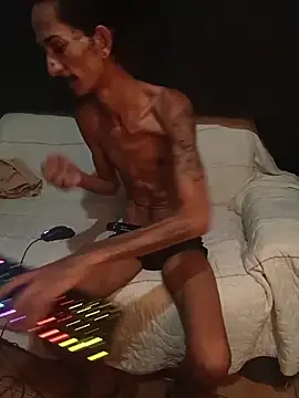 theyllorwillian online show from 12/23/25, 12:54