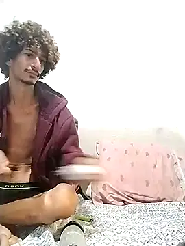 theyllorwillian online show from 12/05/25, 06:23