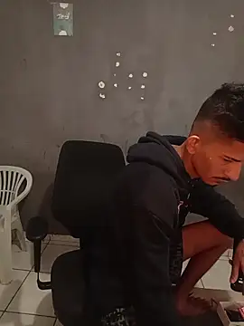 Snapshot of theyllorwillian chatting on 03/08/26, 01:33 theyllorwillian online show from 03/08/26, 01:33