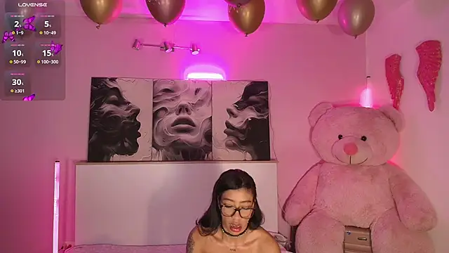 LindseyCoxx online show from 02/14/26, 01:06