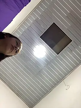 Emily milk 1 online show from 02/06/26, 01:29