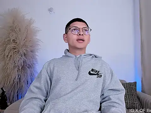 Juan belmont online show from 04/06/26, 01:01