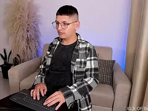 Juan belmont online show from 04/17/26, 01:41