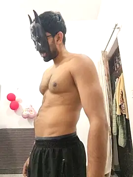 Snapshot of Amit22122 chatting on 02/24/26, 04:24 Amit22122 online show from 02/24/26, 04:24