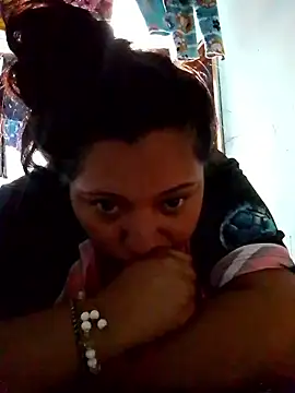 Renatta Sweet online show from 02/25/26, 03:45