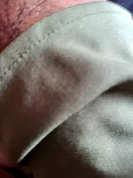 88zaifkhan88 online show from 02/15/26, 07:42