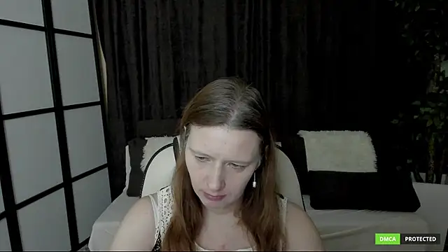 KathrineMeyer online show from 12/16/25, 02:27