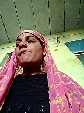 Snapshot of Janki_cute chatting on 04/14/26, 11:37 Janki cute online show from 04/14/26, 11:37