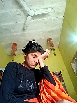 Snapshot of Janki_cute chatting on 02/13/26, 08:14 Janki cute online show from 02/13/26, 08:14