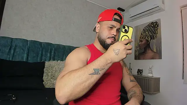 Snapshot of Harrishairy chatting on 02/24/26, 04:46 Harrishairy online show from 02/24/26, 04:46