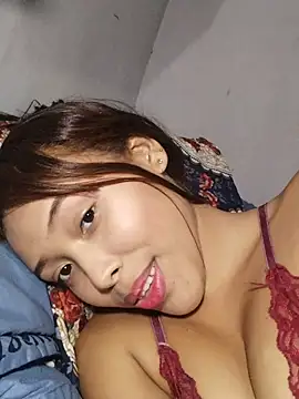 Snapshot of Alis_Rosse07 chatting on 12/18/25, 11:36 Alis Rosse07 online show from 12/18/25, 11:36