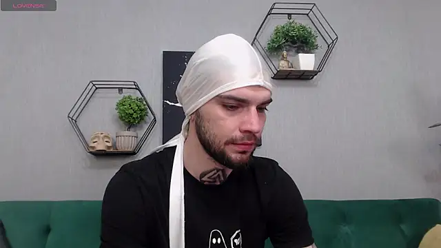 KaneHunter online show from 04/15/26, 05:50