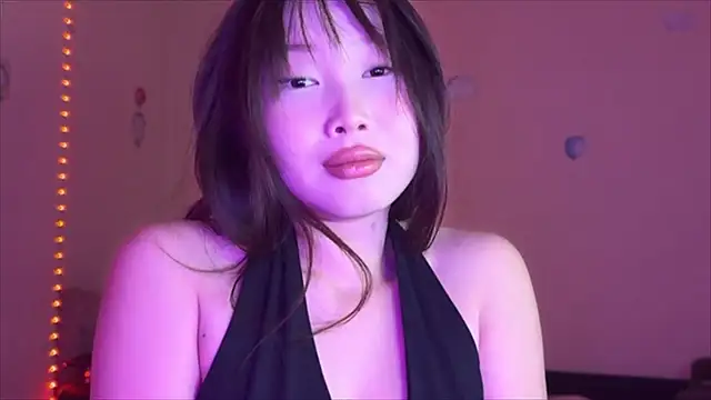 Snapshot of darsywhispers chatting on 11/28/25, 12:38 darsywhispers online show from 11/28/25, 12:38