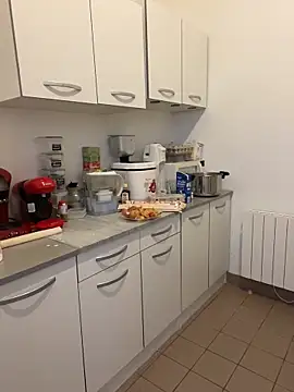 bea french curvy online show from 04/03/26, 09:16