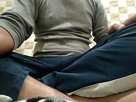 achut32 online show from 12/02/25, 04:19