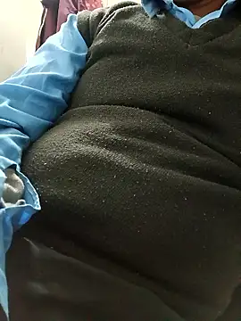 achut32 online show from 12/01/25, 01:34