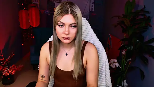 HyileyClark online show from 03/28/26, 01:34