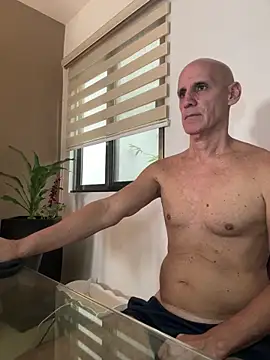 Elosoo online show from 12/13/25, 08:26