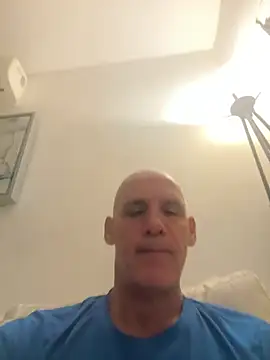 Elosoo online show from 04/09/26, 09:37