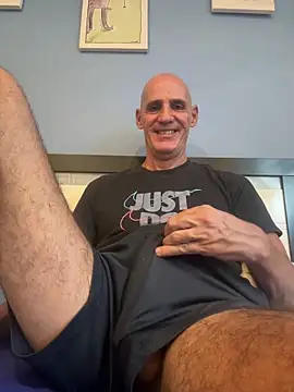 Elosoo online show from 03/13/26, 12:10