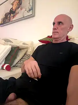 Elosoo online show from 12/18/25, 10:24