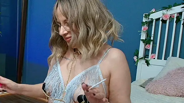 Cougar Milff online show from 06/01/26, 08:08
