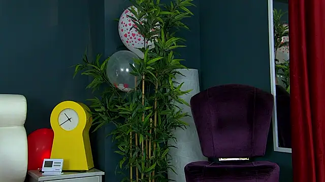 Cougar Milff online show from 02/25/26, 03:45