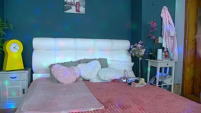 Cougar Milff online show from 04/21/26, 11:50