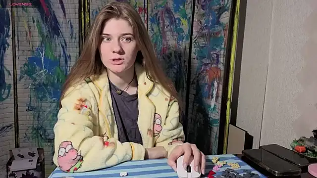 Adell Love online show from 06/02/26, 05:02